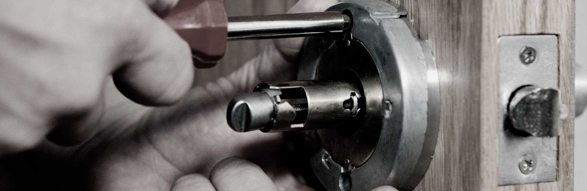 cerrajeros perturas hori - Locksmith Burgos Repair Change Locks Opening Door