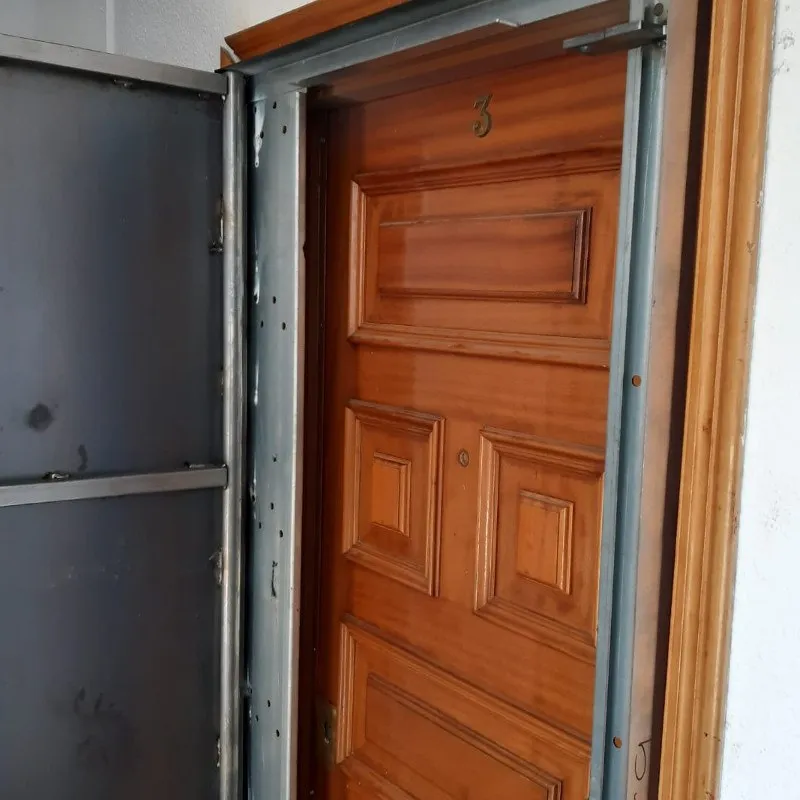 Puertas Antiokupa 98cm x 205cm Burgos