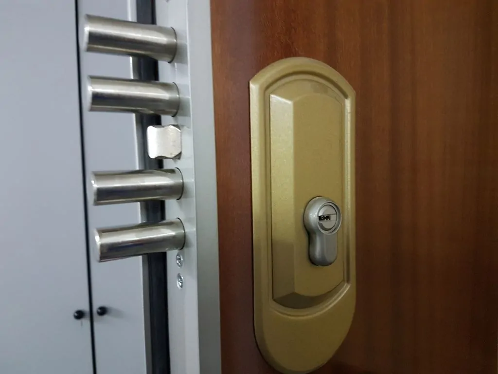 Que empresas ofrecen cambio de cerraduras de alta seguridad Burgos - &iquest;Qu&eacute; empresas ofrecen cambio de cerraduras de alta seguridad en Burgos?